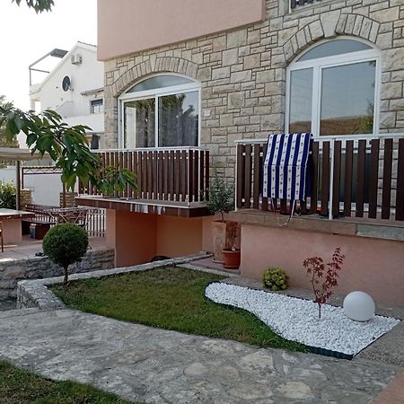 Apartament Apartman Sole Karigador Zewnętrze zdjęcie