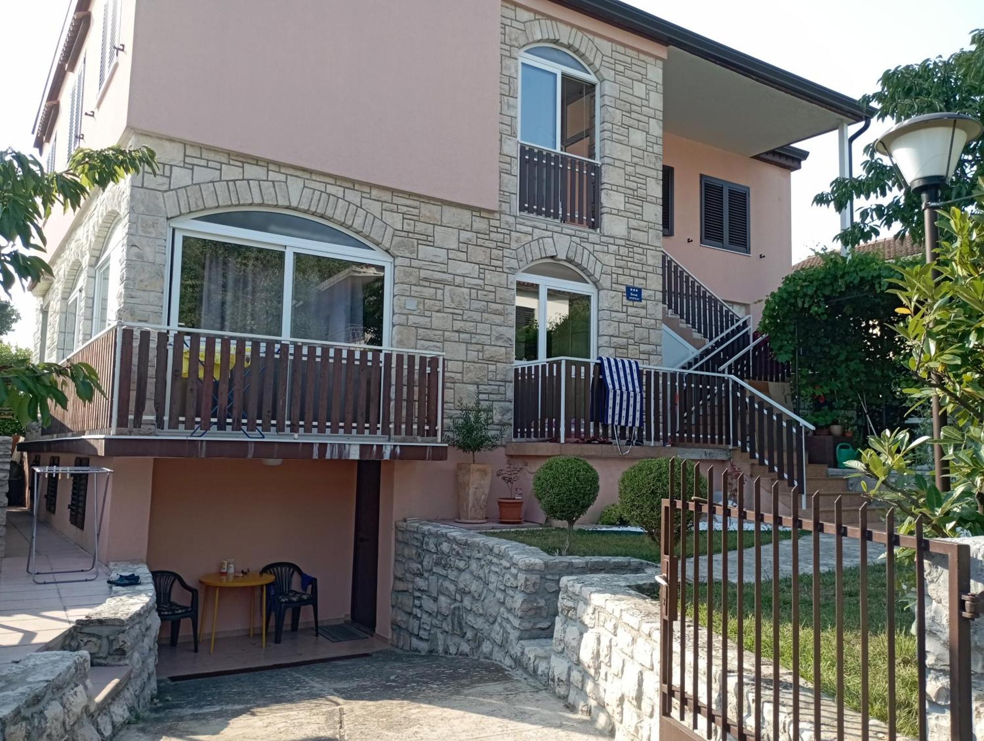 Apartament Apartman Sole Karigador Zewnętrze zdjęcie